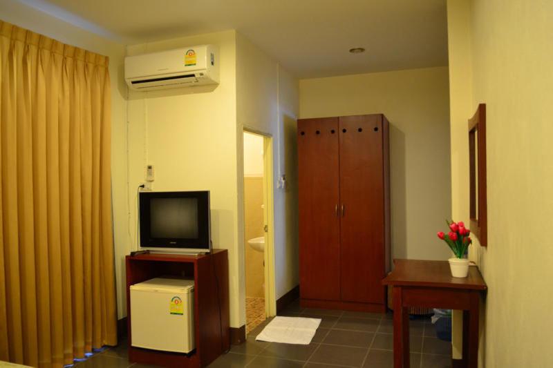 Khaolak Wandee Hostel photo 3