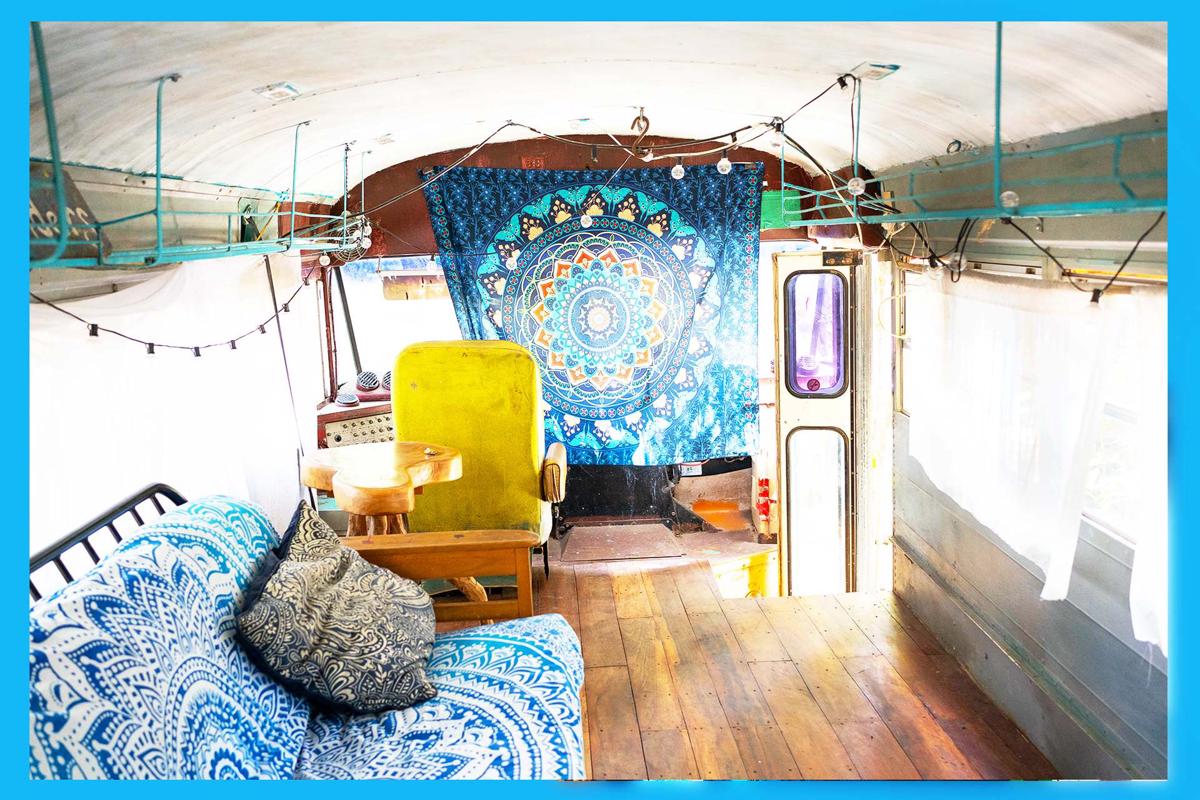 Emerald Rainbow Caravan Hostel photo 4