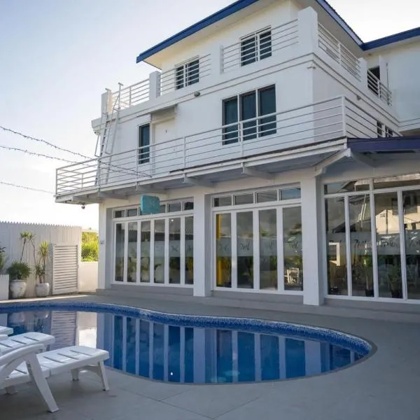Smugglers Cove Beach Resort photo 5