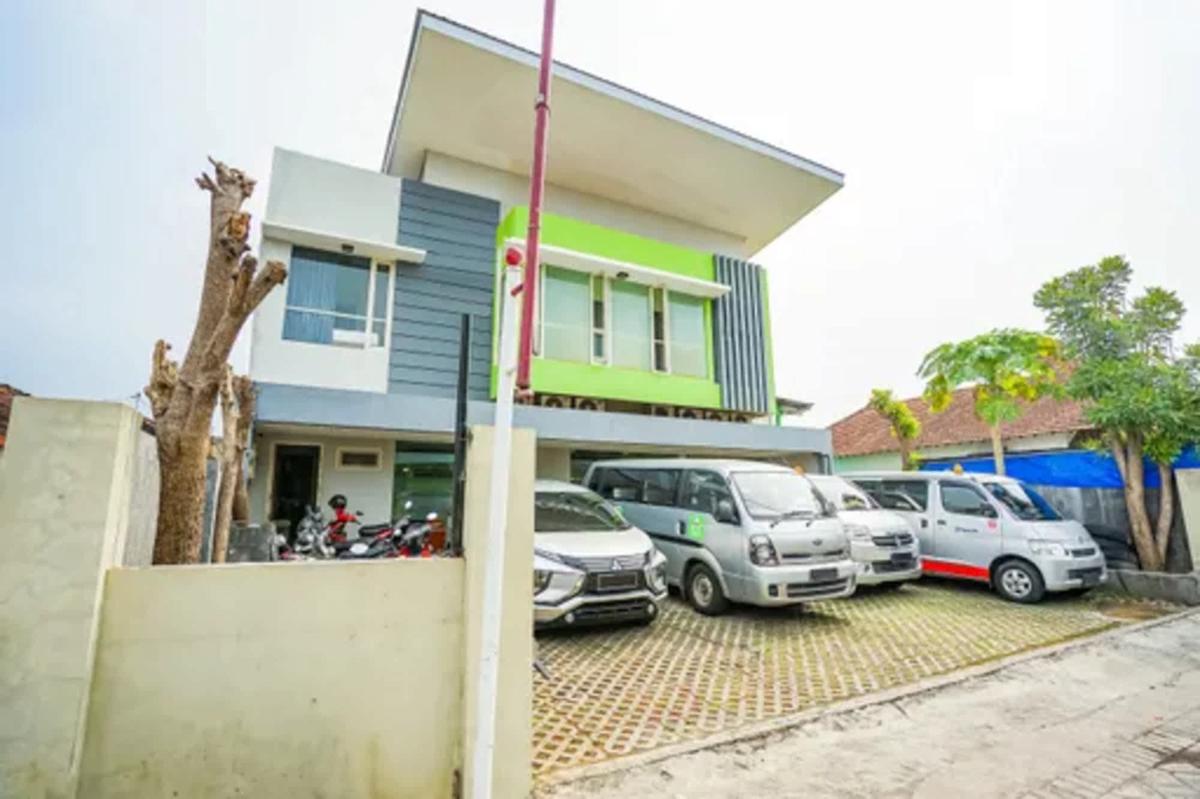 Ardhya Guesthouse Syariah photo 2