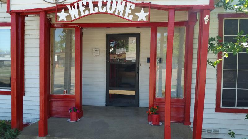 Wild Wild West Backpackers' Hostel photo 1