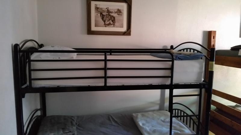 Wild Wild West Backpackers' Hostel photo 4
