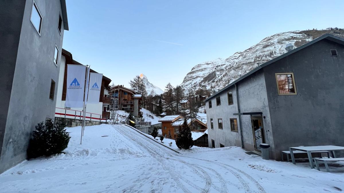 Zermatt Youth Hostel photo 2