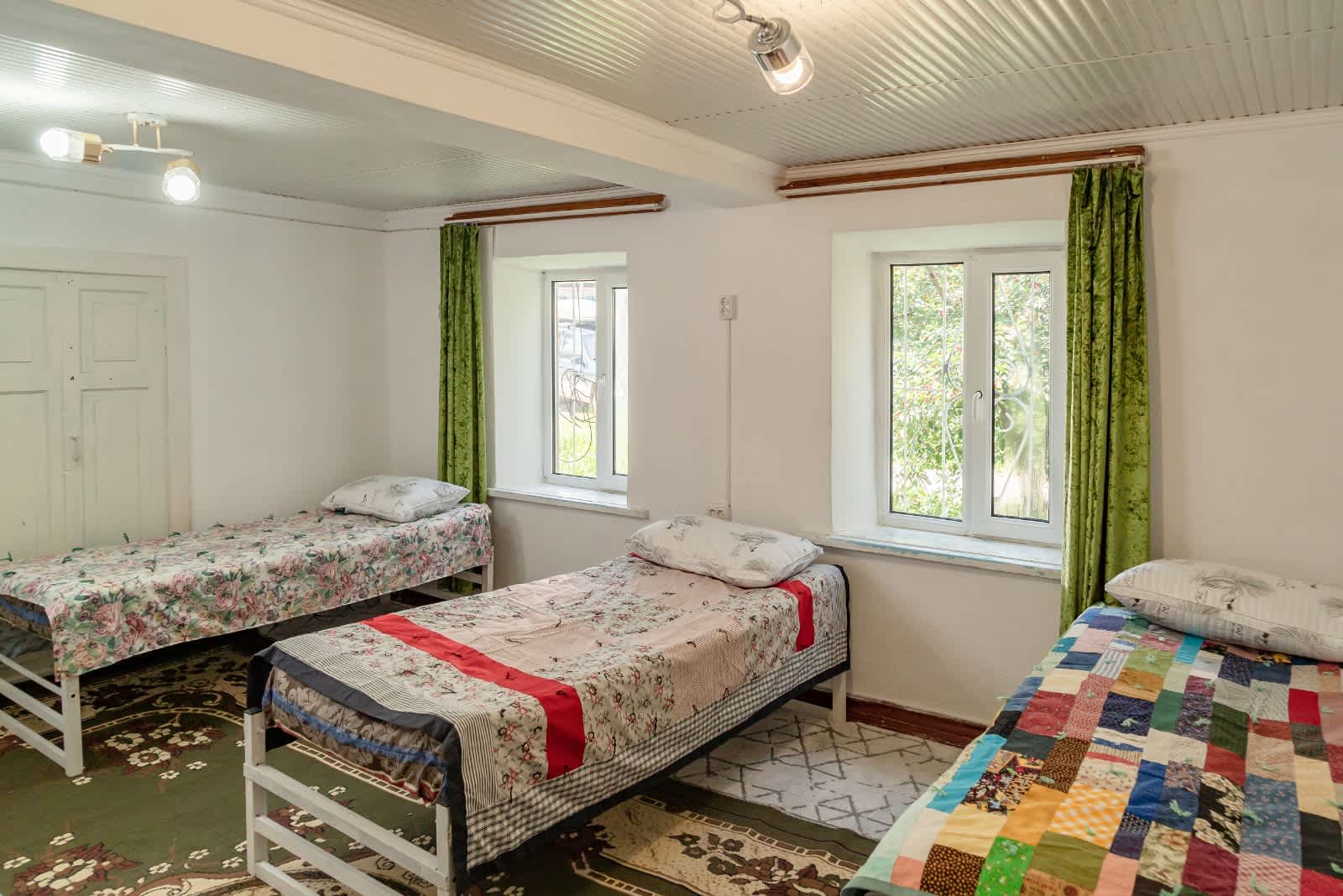 Camping Yard Hostel Karakol photo 4