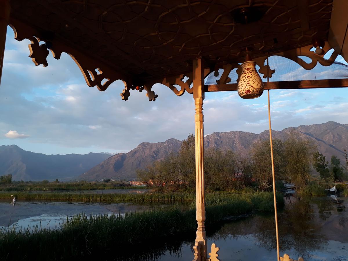 Houseboat Zaindari Palace photo 3