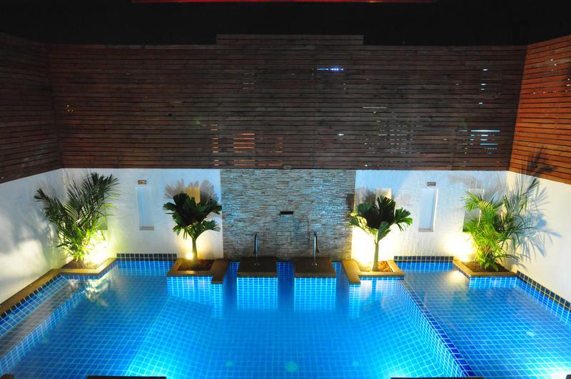 Forty Winks Phuket Hotel photo 1