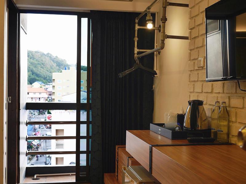 Forty Winks Phuket Hotel photo 3
