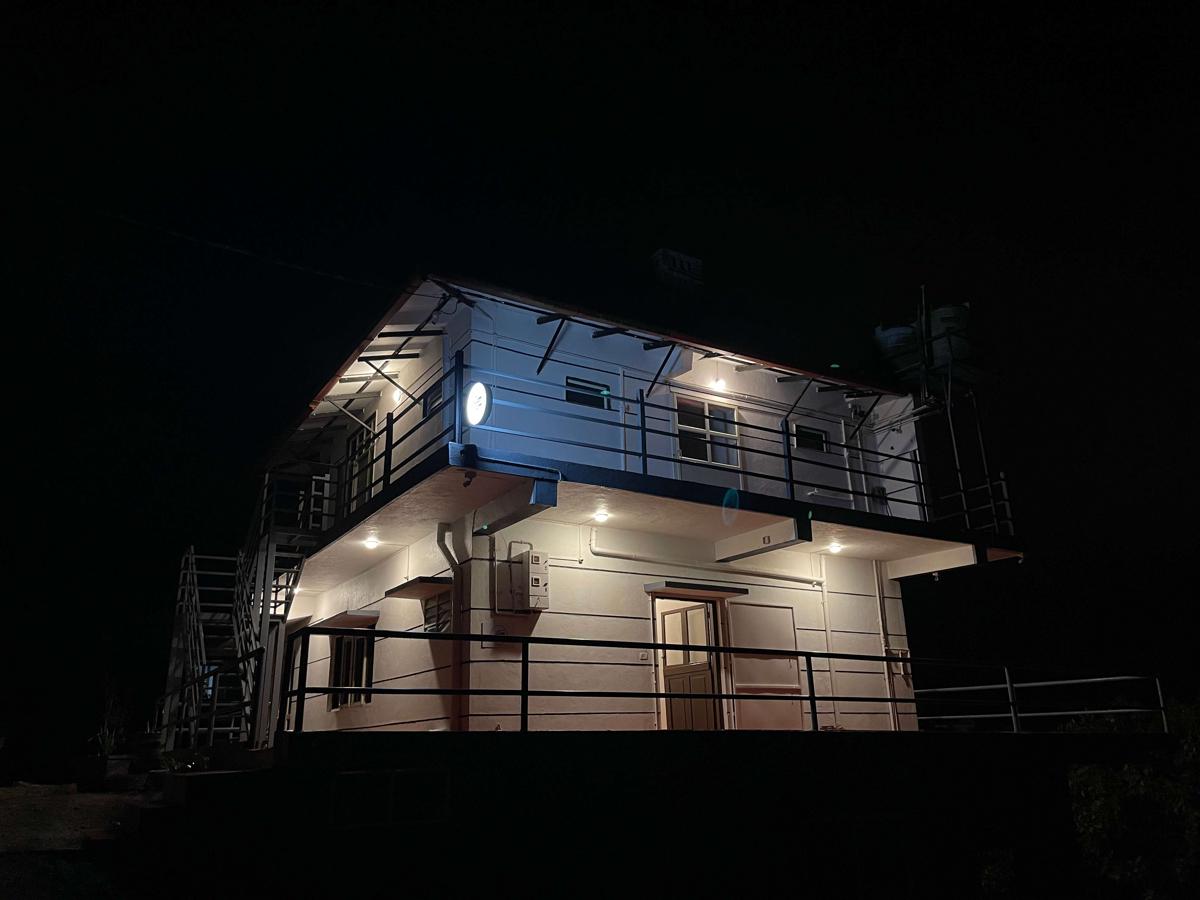 Abode Backpackers Hostel photo 4