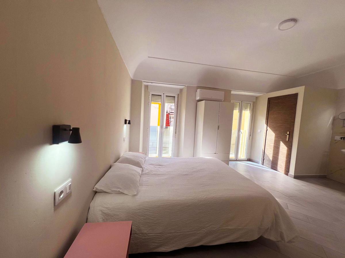 Hostal Pompeya photo 3