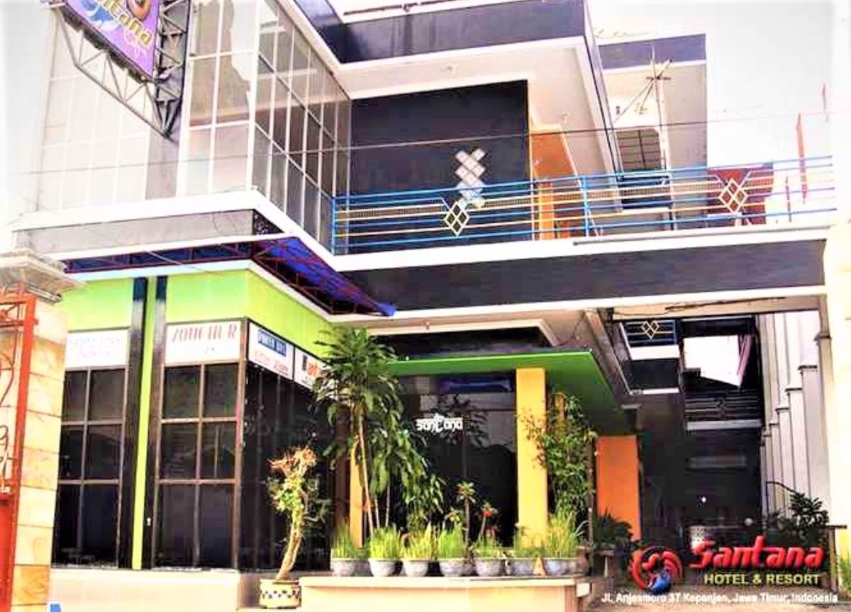 Hotel Santana Syariah photo 1
