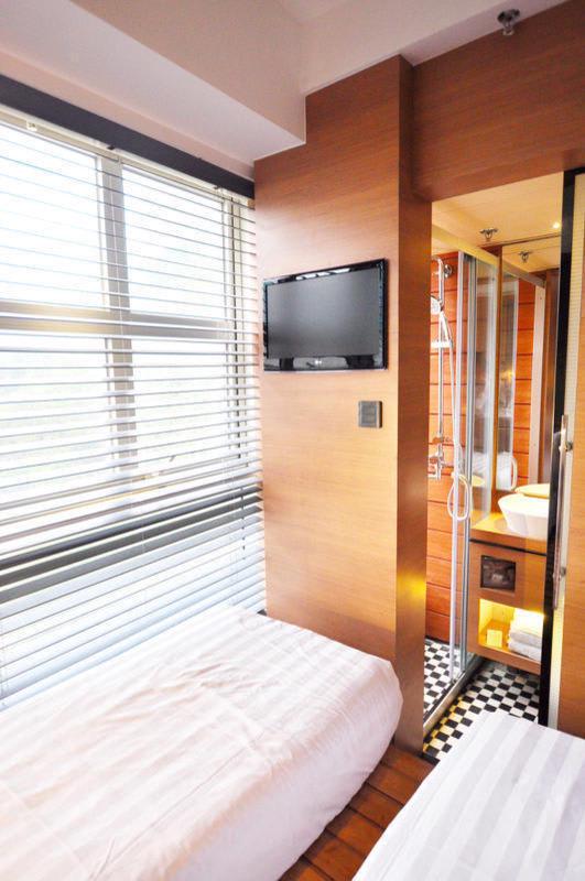 Bluejay Residences photo 2