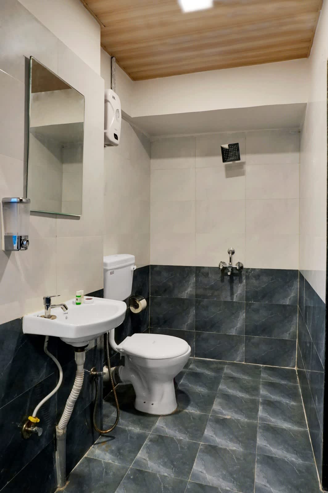 Hotel Orchard Park photo 2