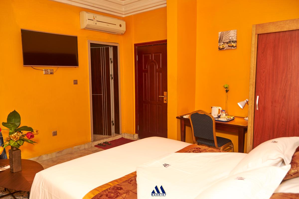 Marriot Metropolitan Hotel photo 4