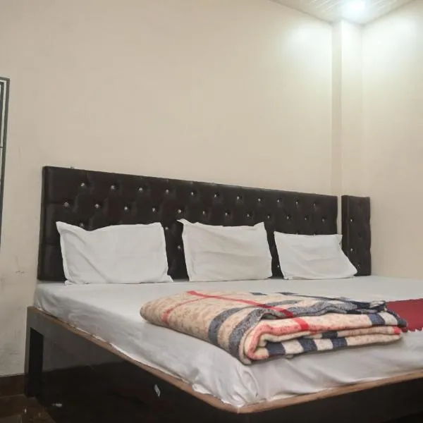 Jai Radhe Krishan Residency photo 5