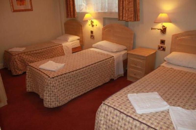Fairway Hotel photo 5