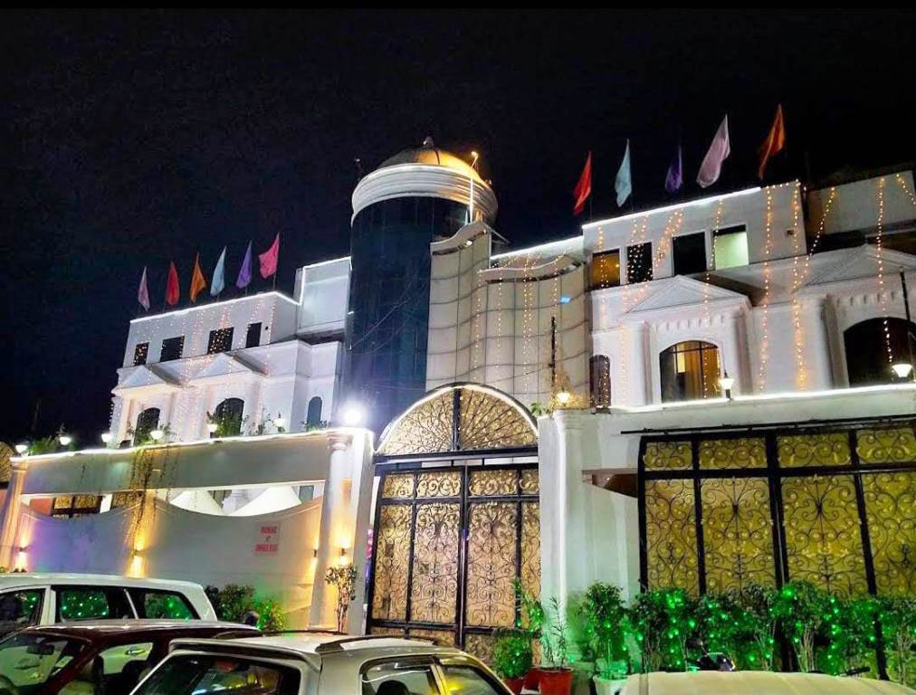 Hotel Mandakini Royale photo 1