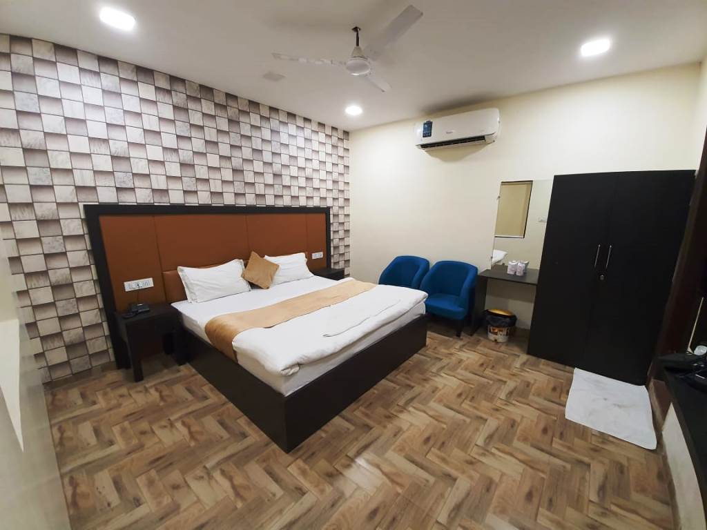 Hotel Mandakini Royale photo 4