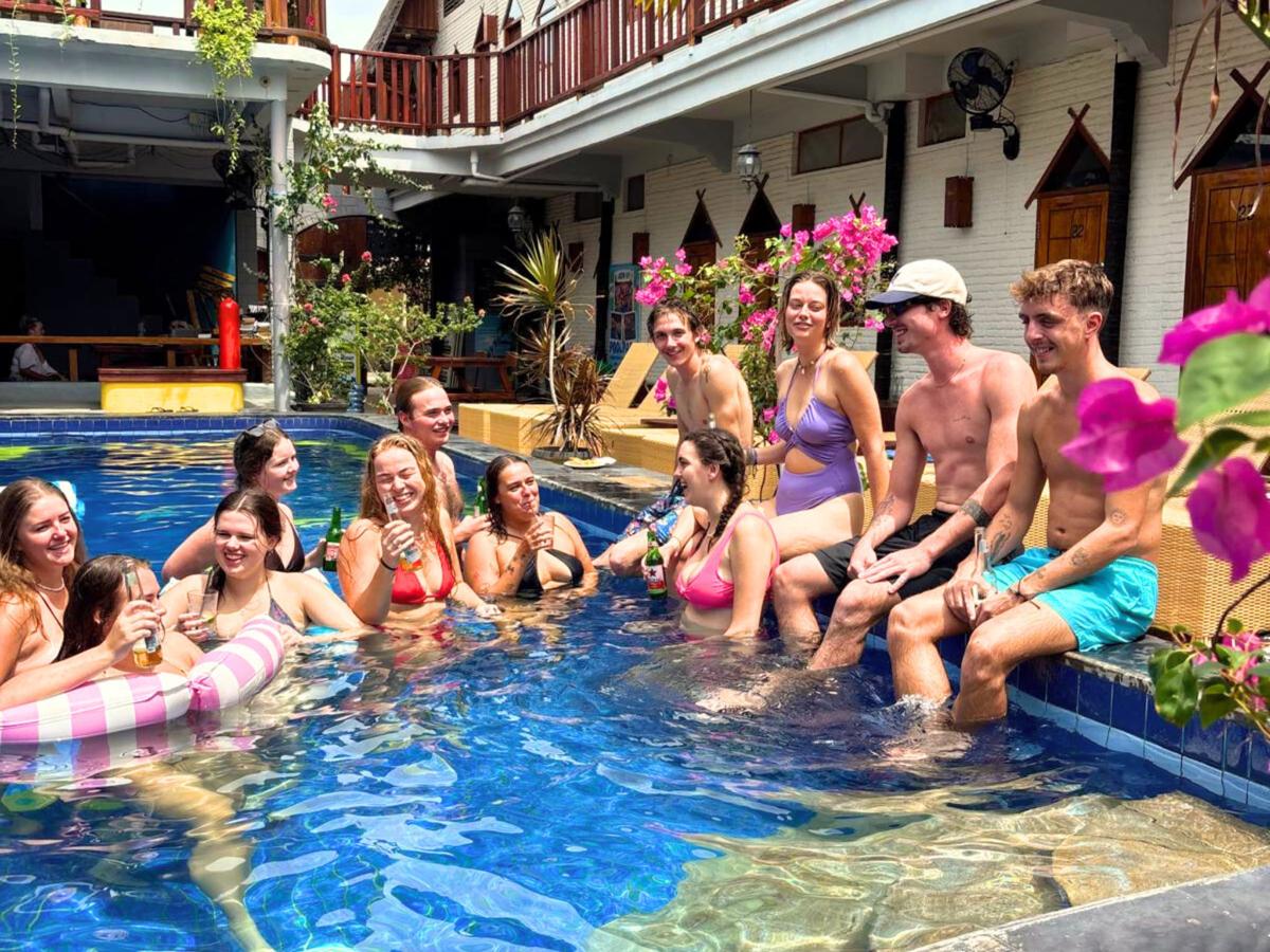 Gili Castle photo 1