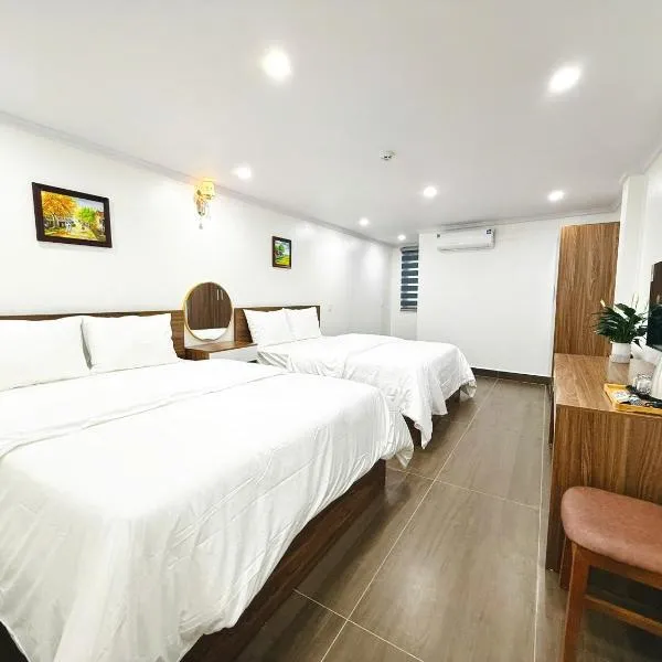Family Transit Hostel photo 5