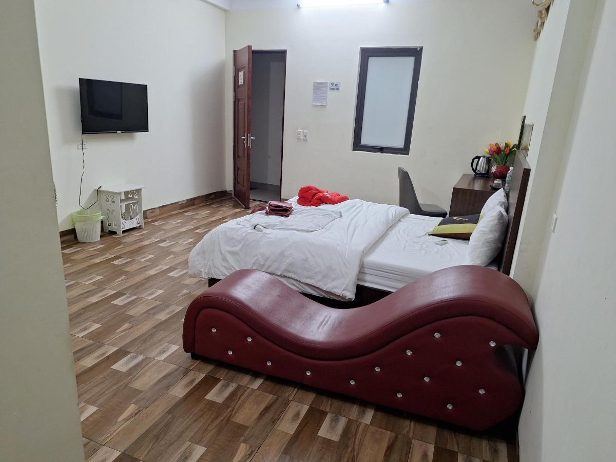 Family Transit Hostel photo 6