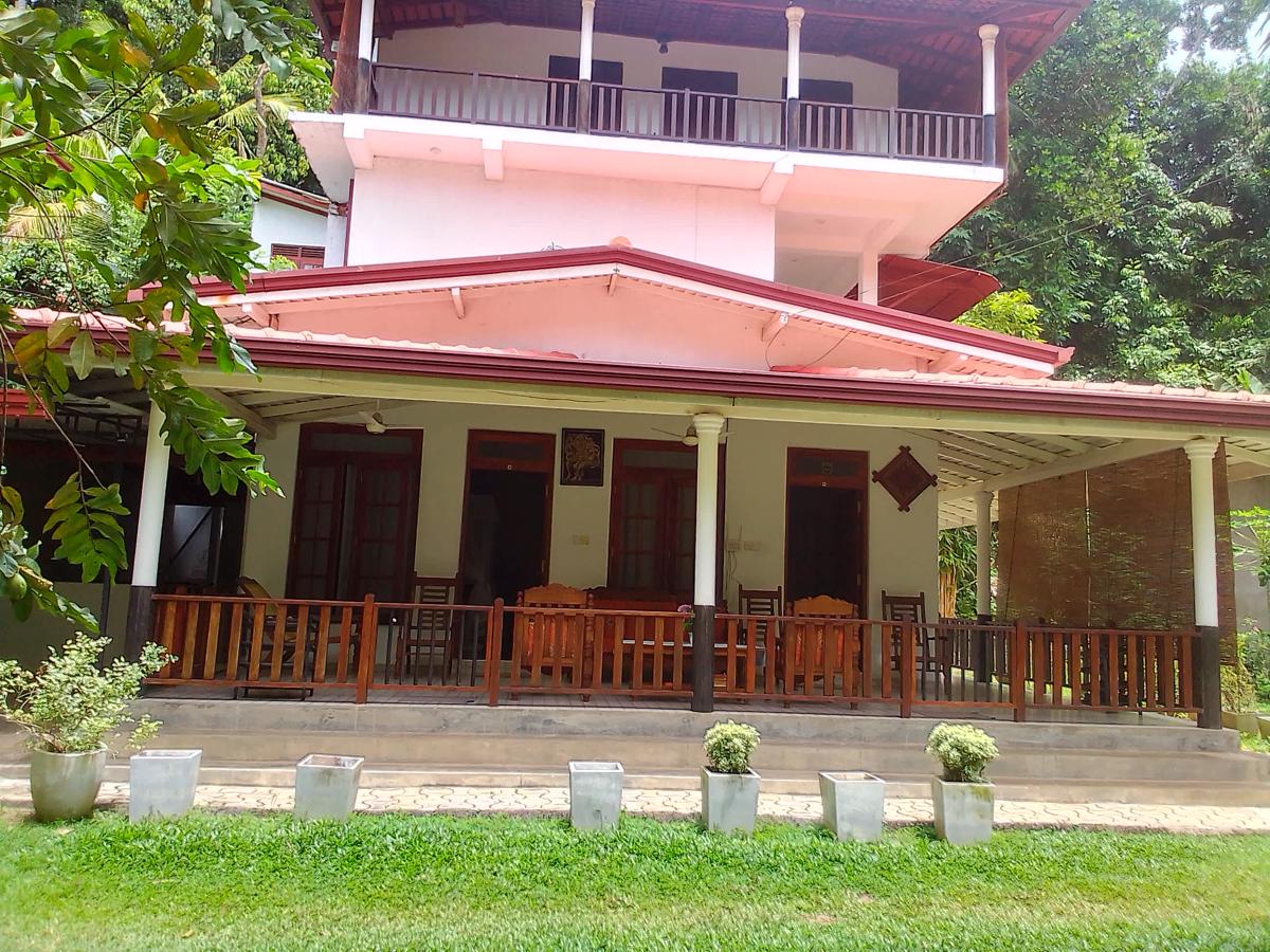 Avinka Villa photo 1