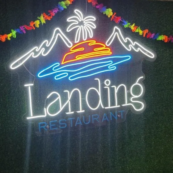 The Landing Hostel photo 5