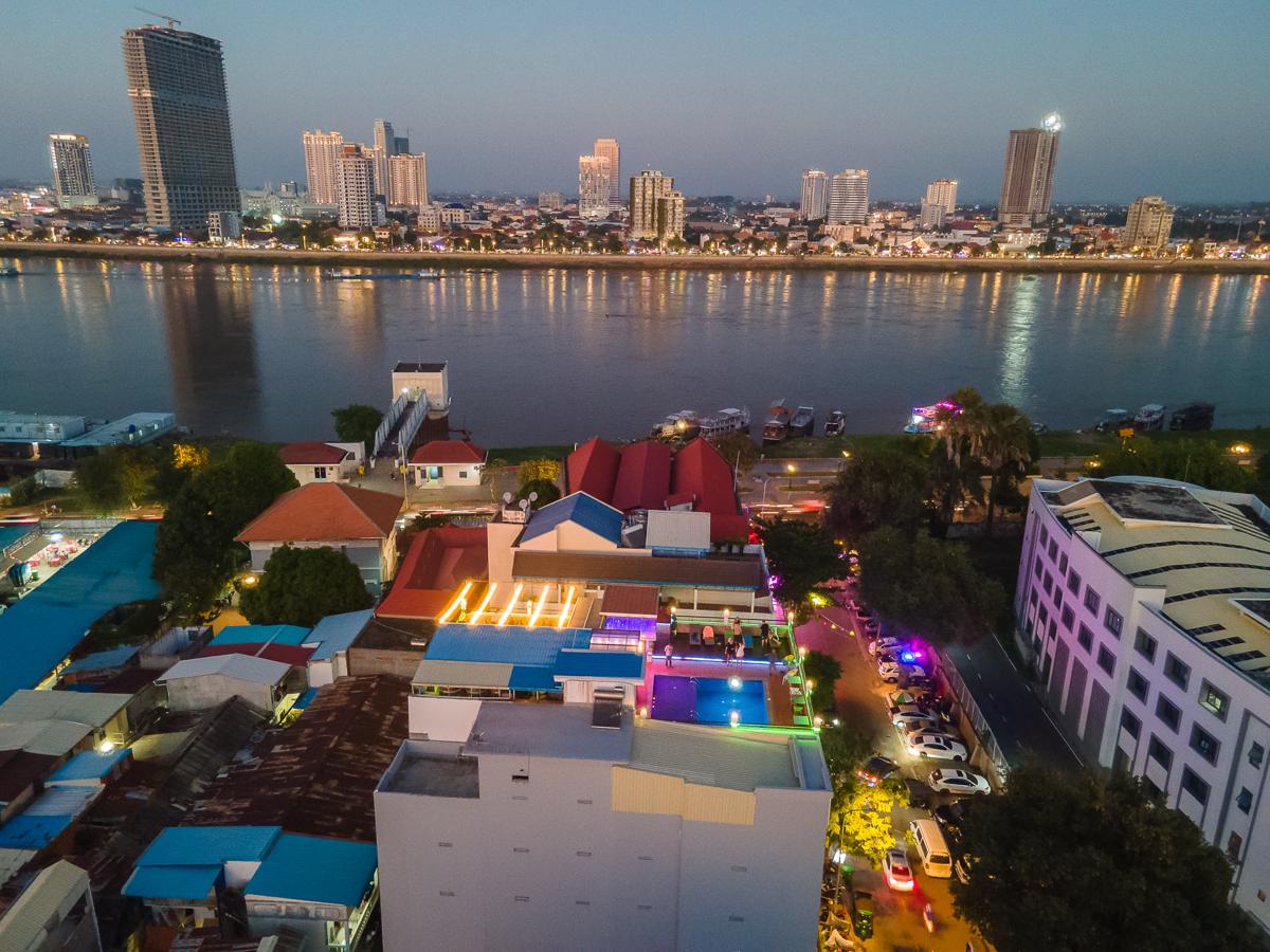 Pooltop Phnom Penh photo 3