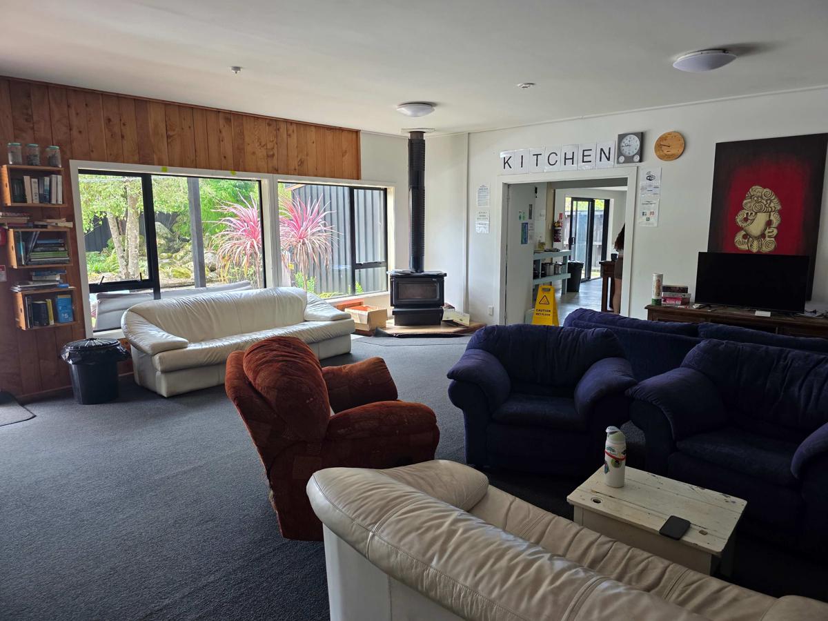 Adventure Inn Marahau photo 2