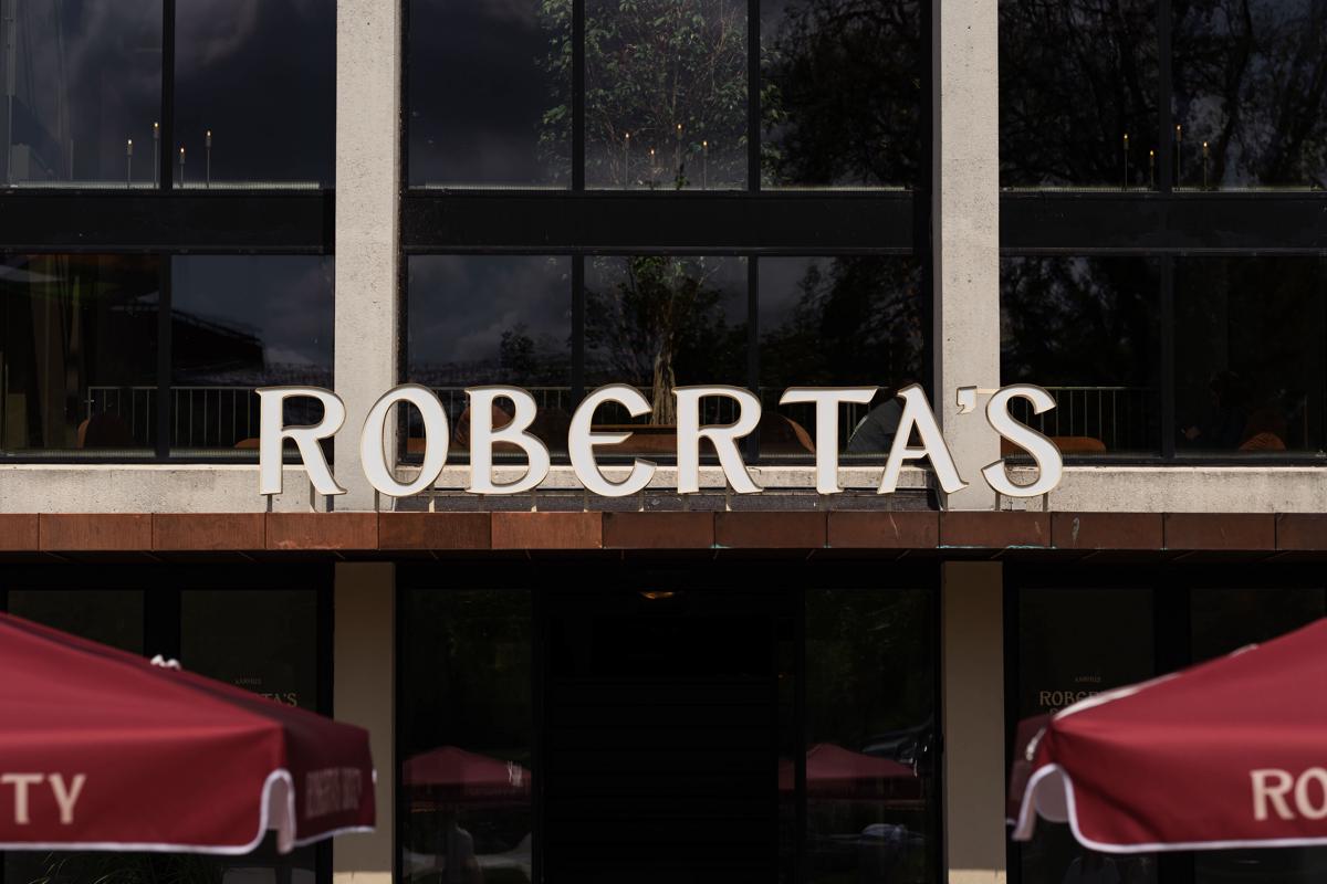 Roberta's Society photo 1