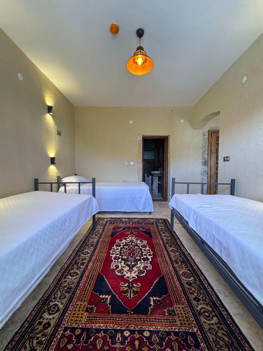 Wanderlust Inn photo 3