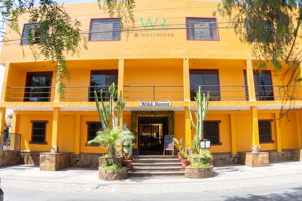Wild Rover Huacachina photo 3