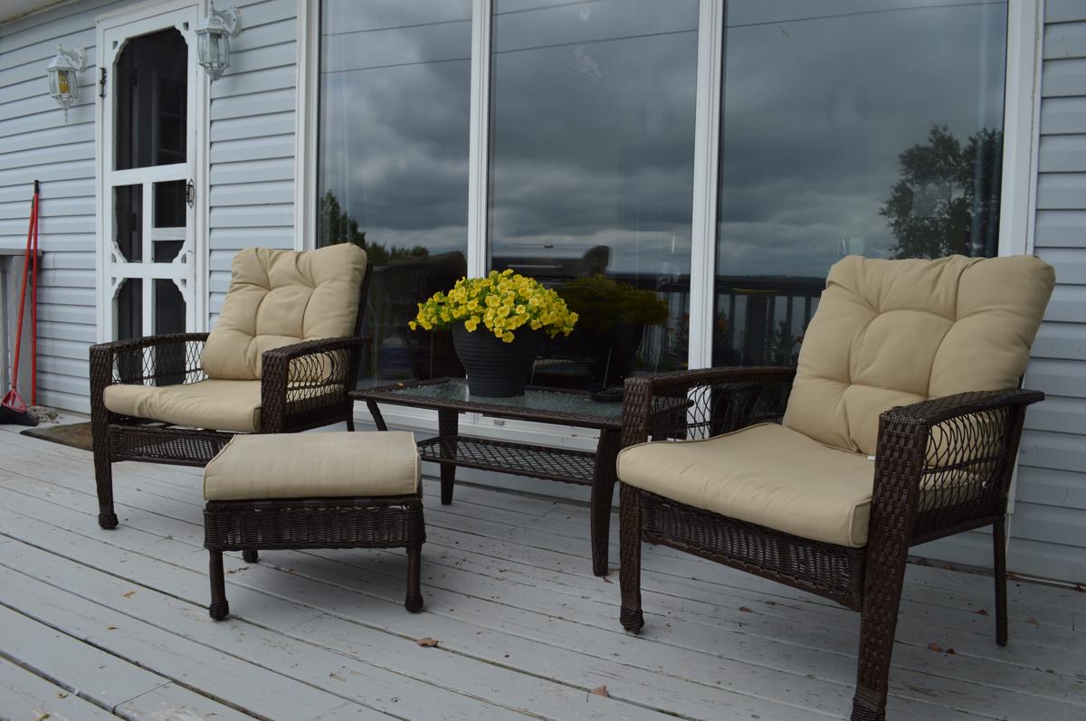 Bear on the Lake Guesthouse photo 1