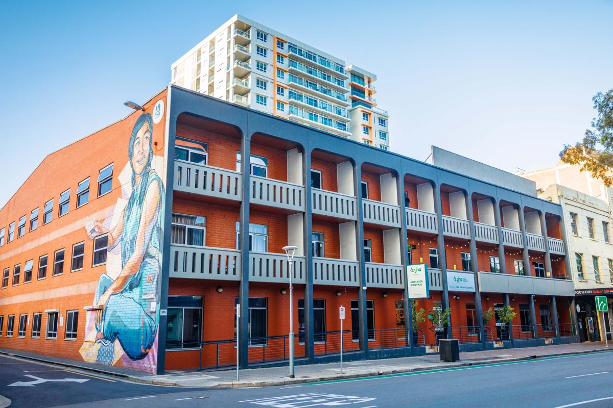 YHA Adelaide Central photo 1