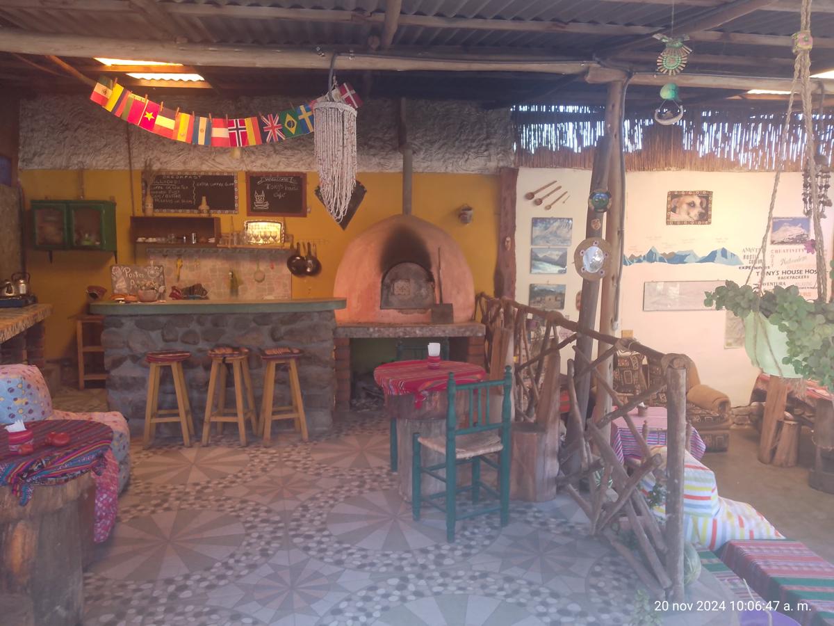 Tony's House Hostel Huaraz photo 3