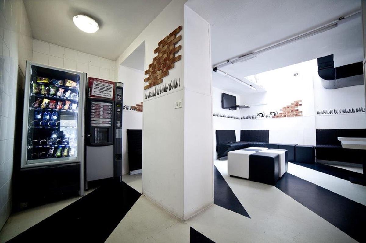 New Generation Hostel Milan Center photo 4