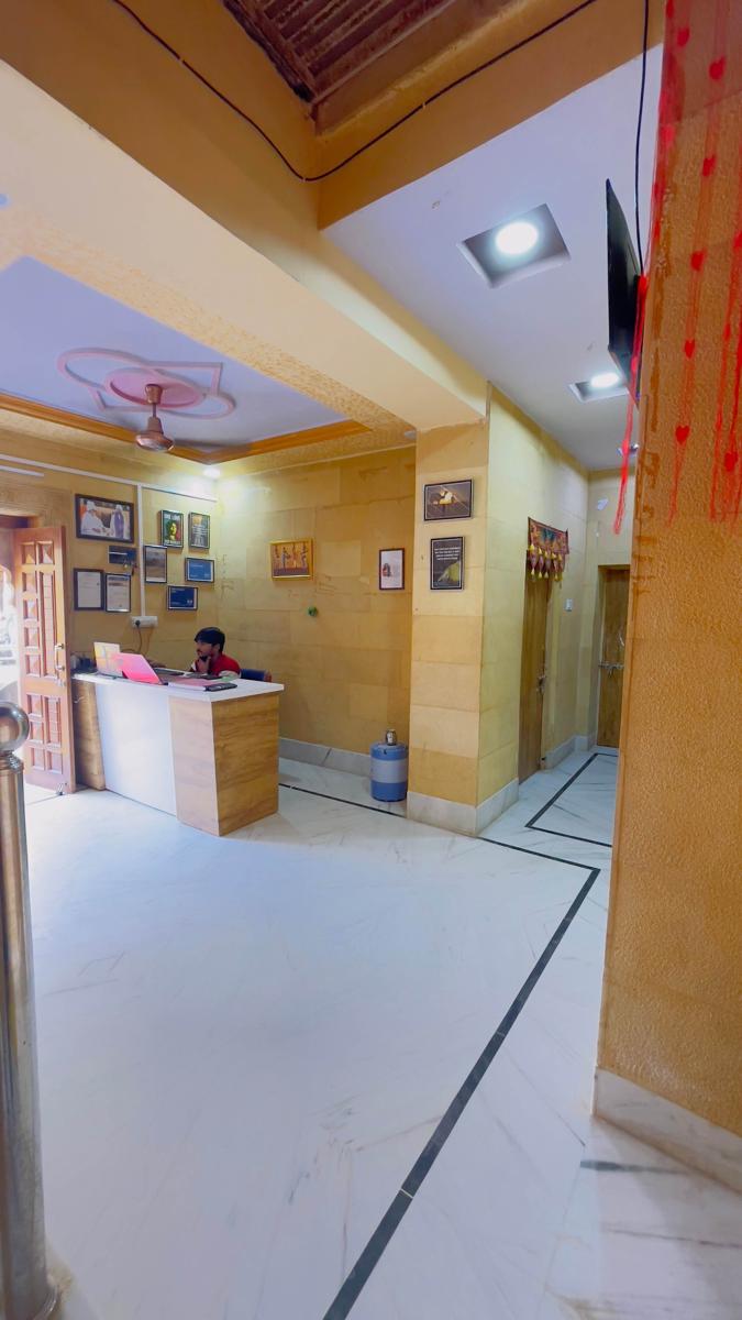 DILBAR HOSTEL & SAFARI photo 1