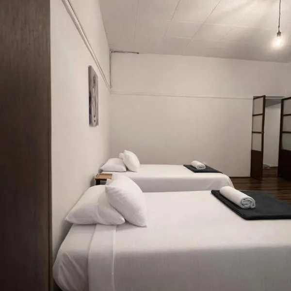 1840 Hostel photo 5