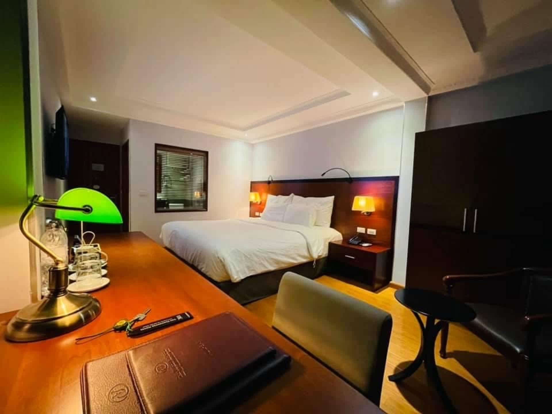 The Vancouver Hotel photo 1