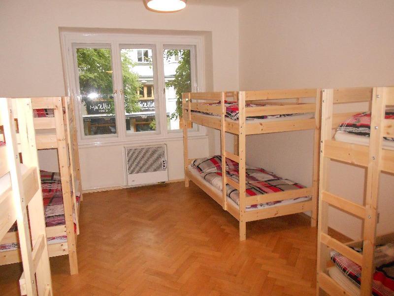 Hostel Fontana photo 3