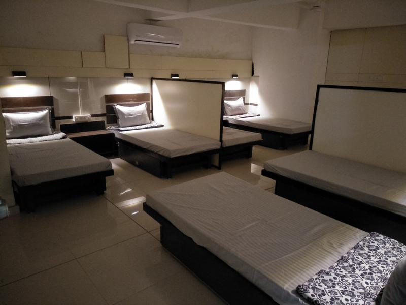 Night-halt Dormitory photo 5