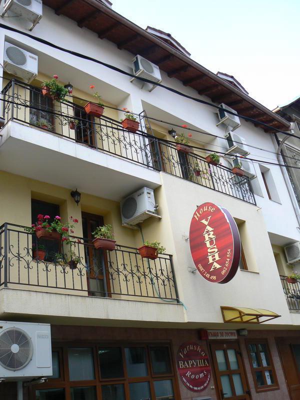 Hotel Varusha photo 2
