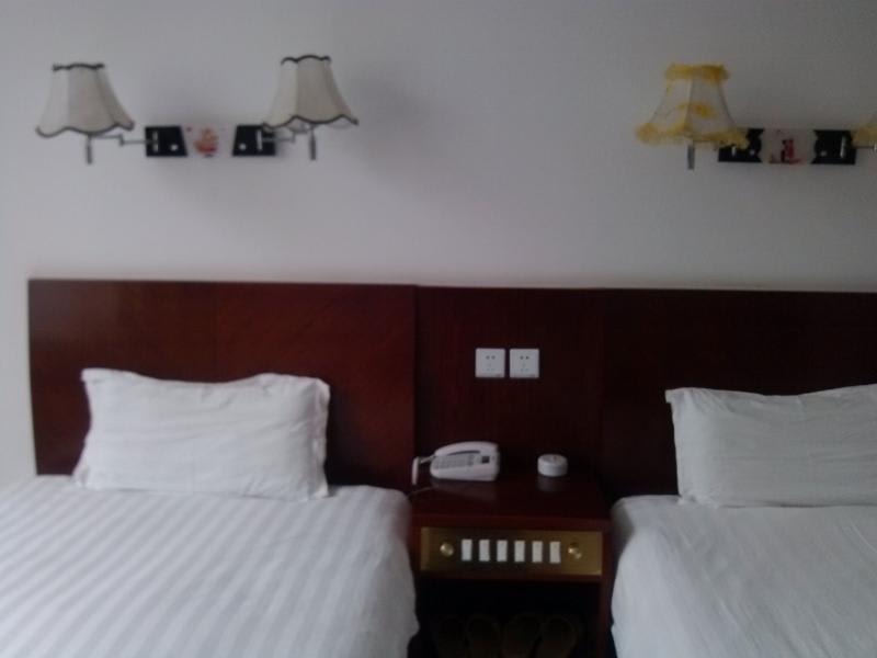 Mr Hu Hotel photo 4