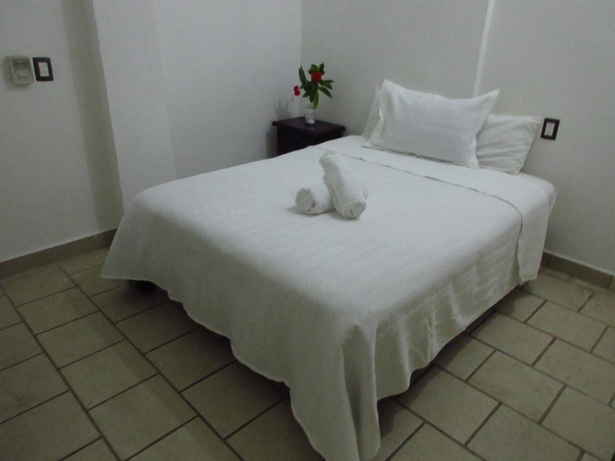 Alexandross hostel BnB photo 2