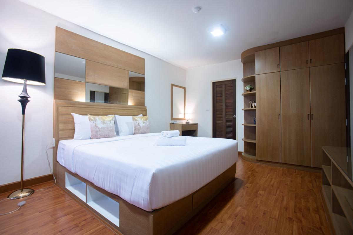 The Greenery Central Suites photo 4