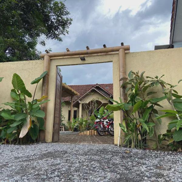 Social Ducks Hostel Borobudur photo 5