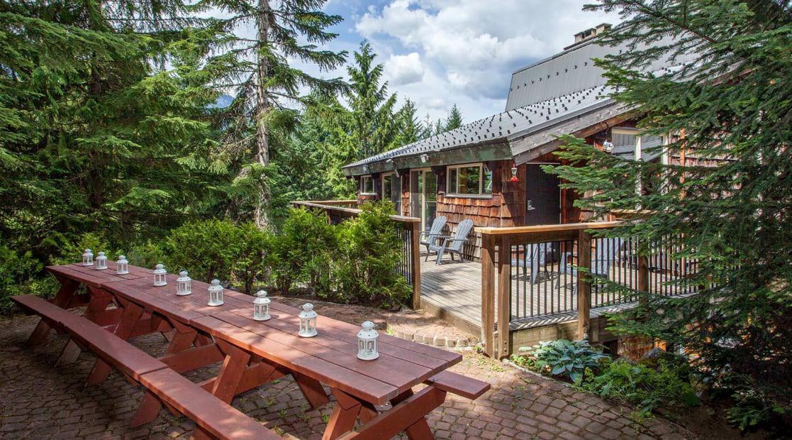 Whistler Lodge Hostel photo 1