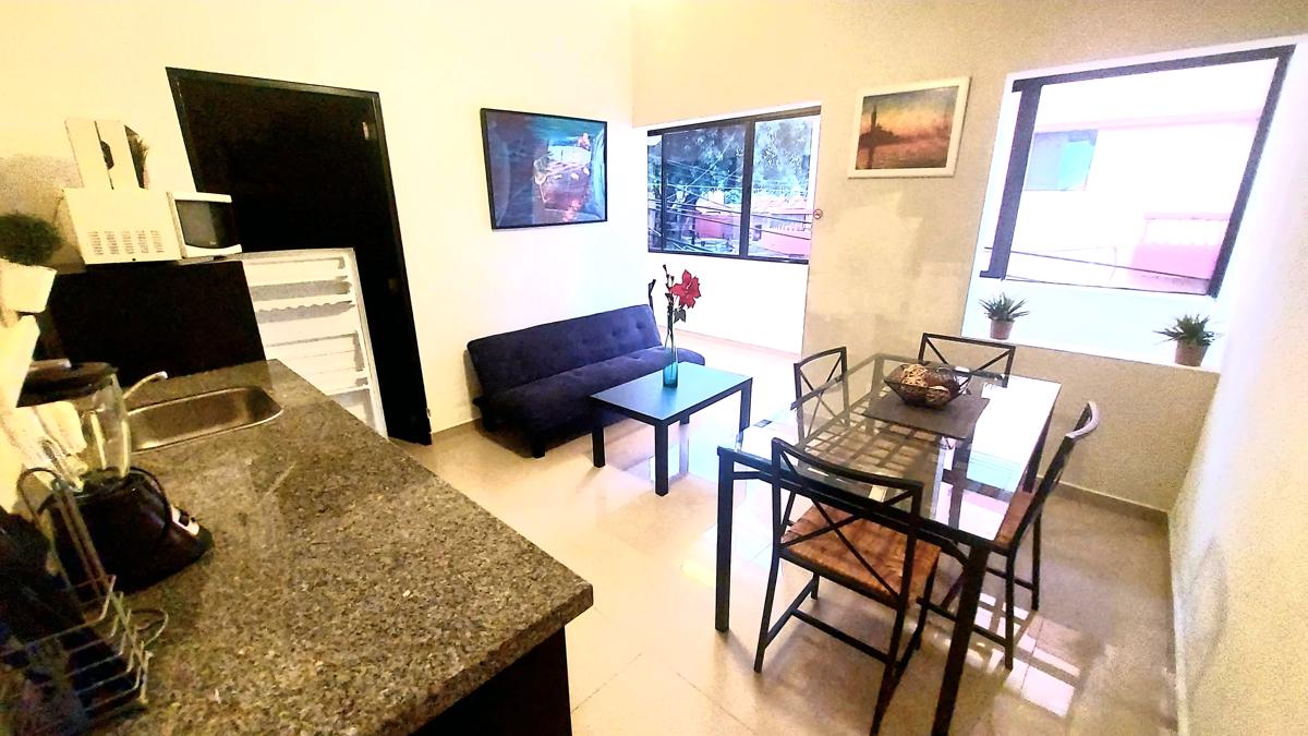 Tobiah Casa Reyes photo 2