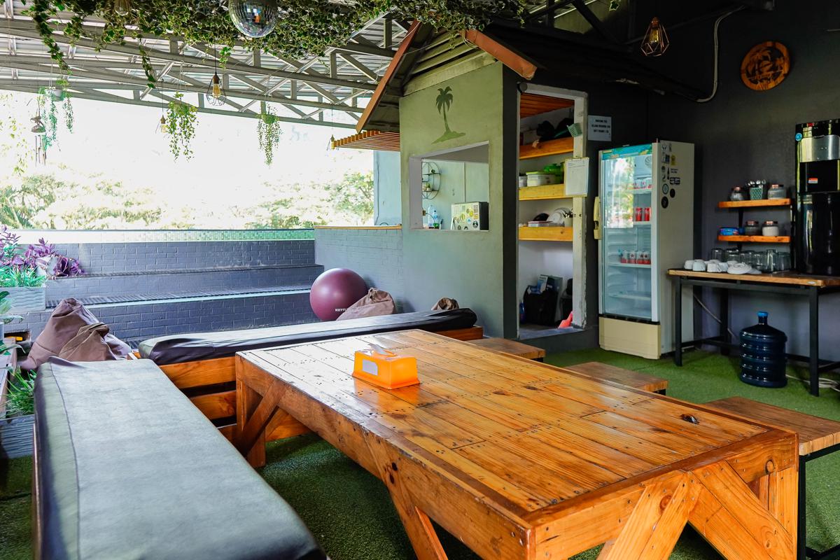 Kokos Hostel Padang City photo 1