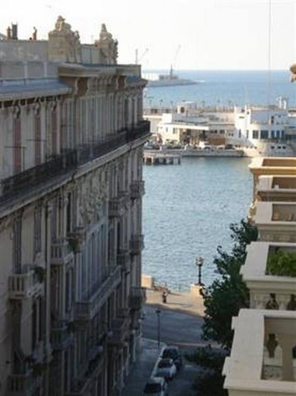 Guesthouse City Center Bari photo 1