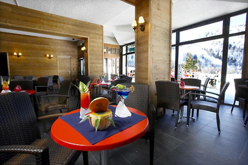 Hotel le Pas du Loup photo 2